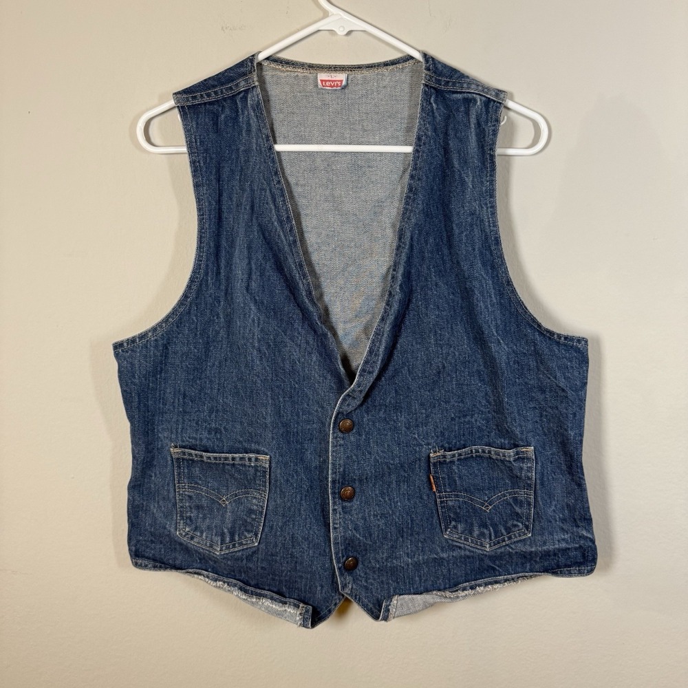 Vintage Levis Denim Vest Mens Large Blue Orange Tab V-Neck Button Front Pockets
